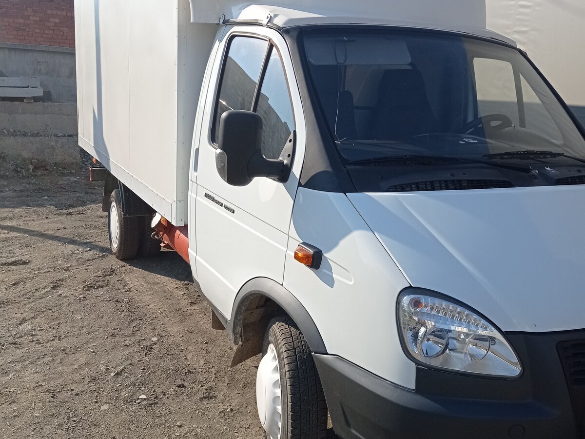 Газель 3302 белый