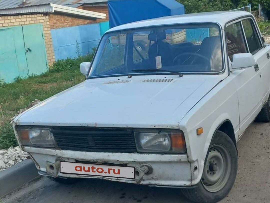 Купить б/у Lada (ВАЗ) 2105 1979-2011 1.5 MT (71 л.с.) бензин механика в ...