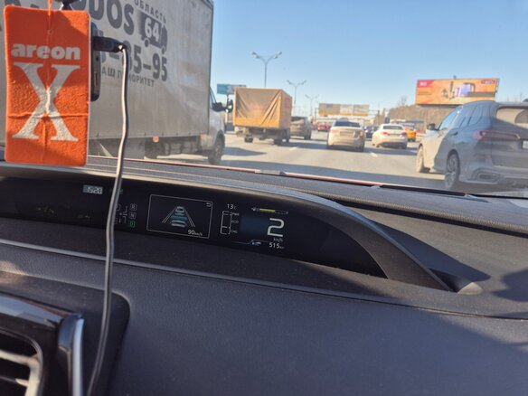 2016 Toyota Prius IV (XW50), красный, 1800000 рублей - вид 8