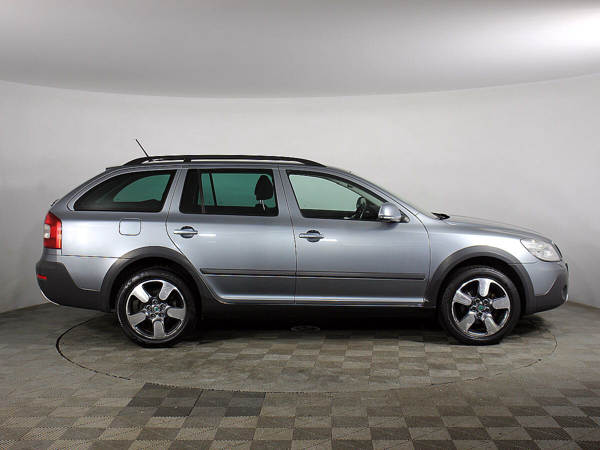 Skoda Octavia Scout 2012