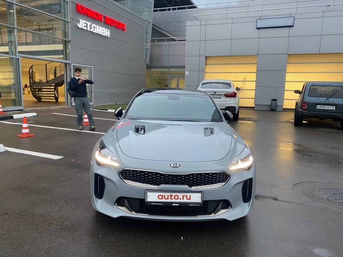 Купить б/у Kia Stinger I 2.0 AT (247 л.с.) 4WD бензин автомат в Москве ...