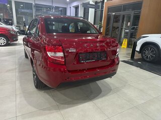 2025 Lada (ВАЗ) Granta I Рестайлинг, красный, 1289000 рублей, вид 3