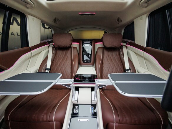 2025 Mercedes-Benz Maybach GLS 600 I Рестайлинг, чёрный, 29000000 рублей - вид 36