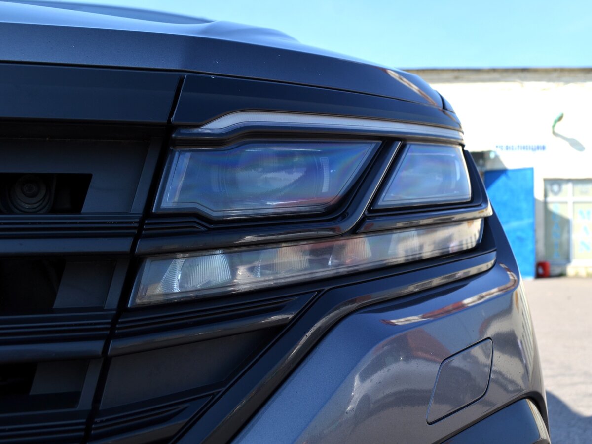 VOLKSWAGEN TOUAREG - фото 23