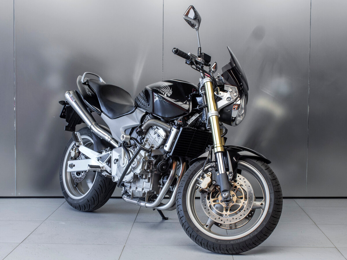 Черный Hornet cb600