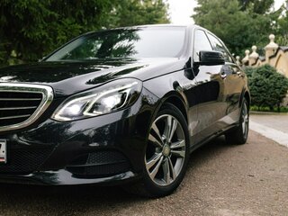 2013 Mercedes-Benz E-Класс 200 IV (W212, S212, C207) Рестайлинг, чёрный, 1450000 рублей, вид 1