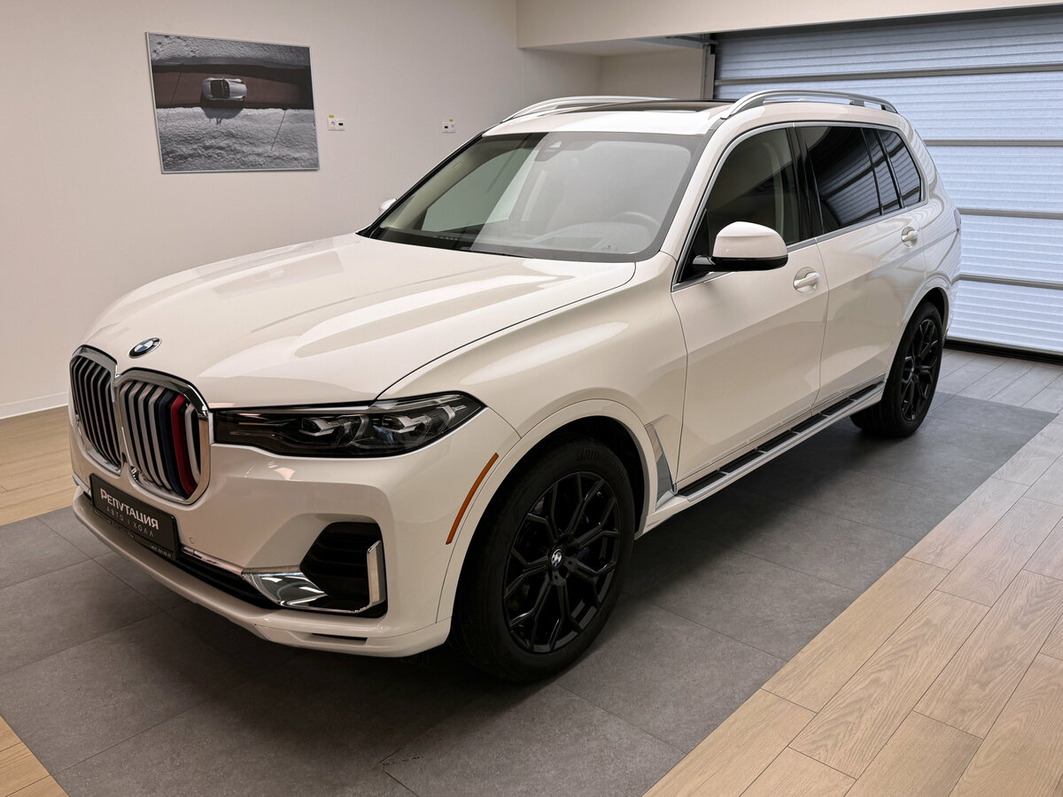 BMW X7 40i I (G07)