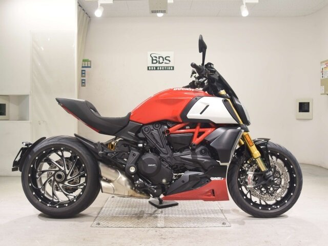Ducati Diavel