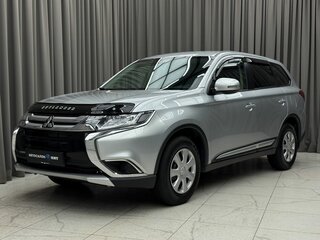 2017 Mitsubishi Outlander III Рестайлинг 2, серебристый, 2190000 рублей, вид 1