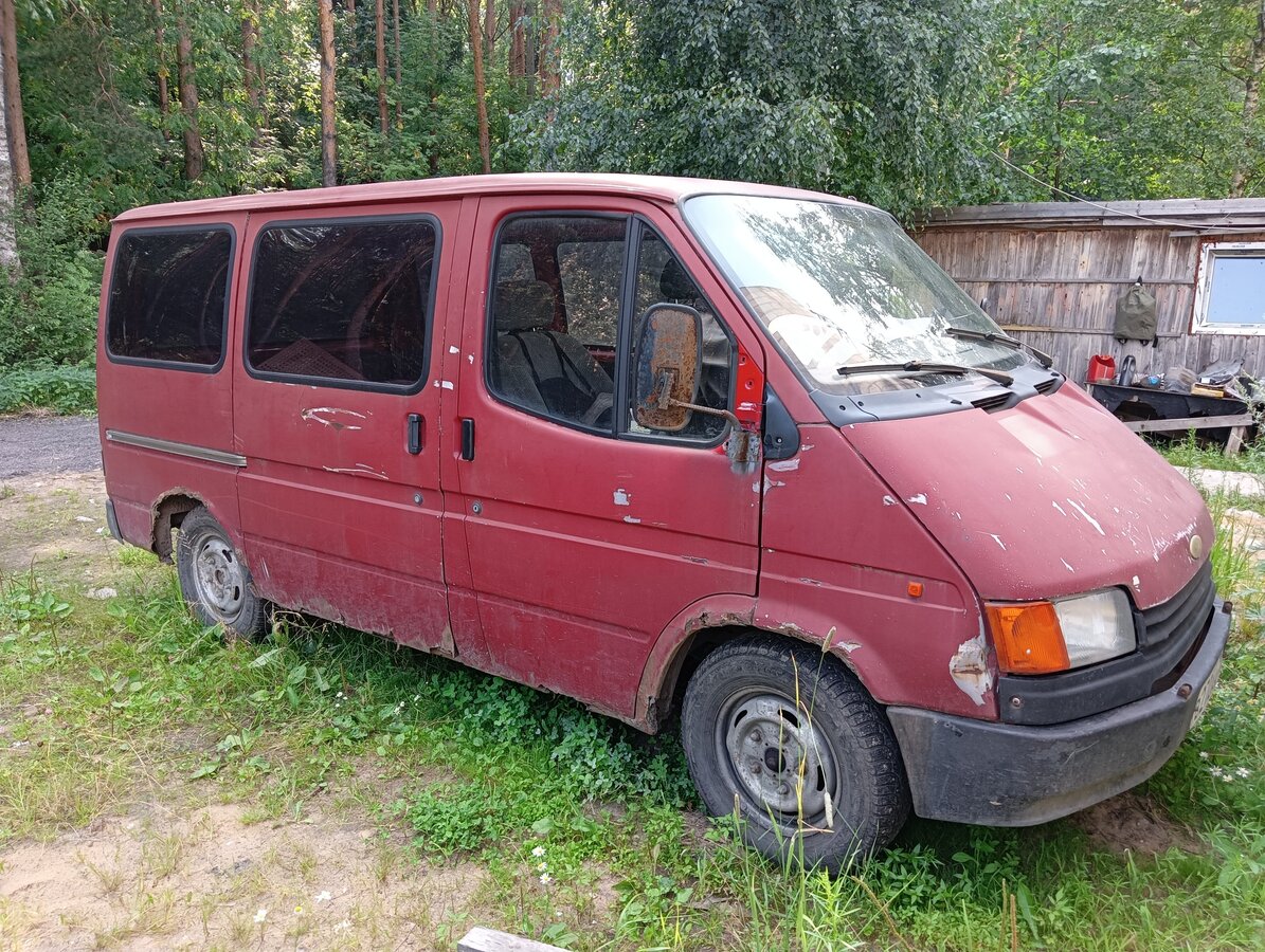 Тойота микроавтобус 1990
