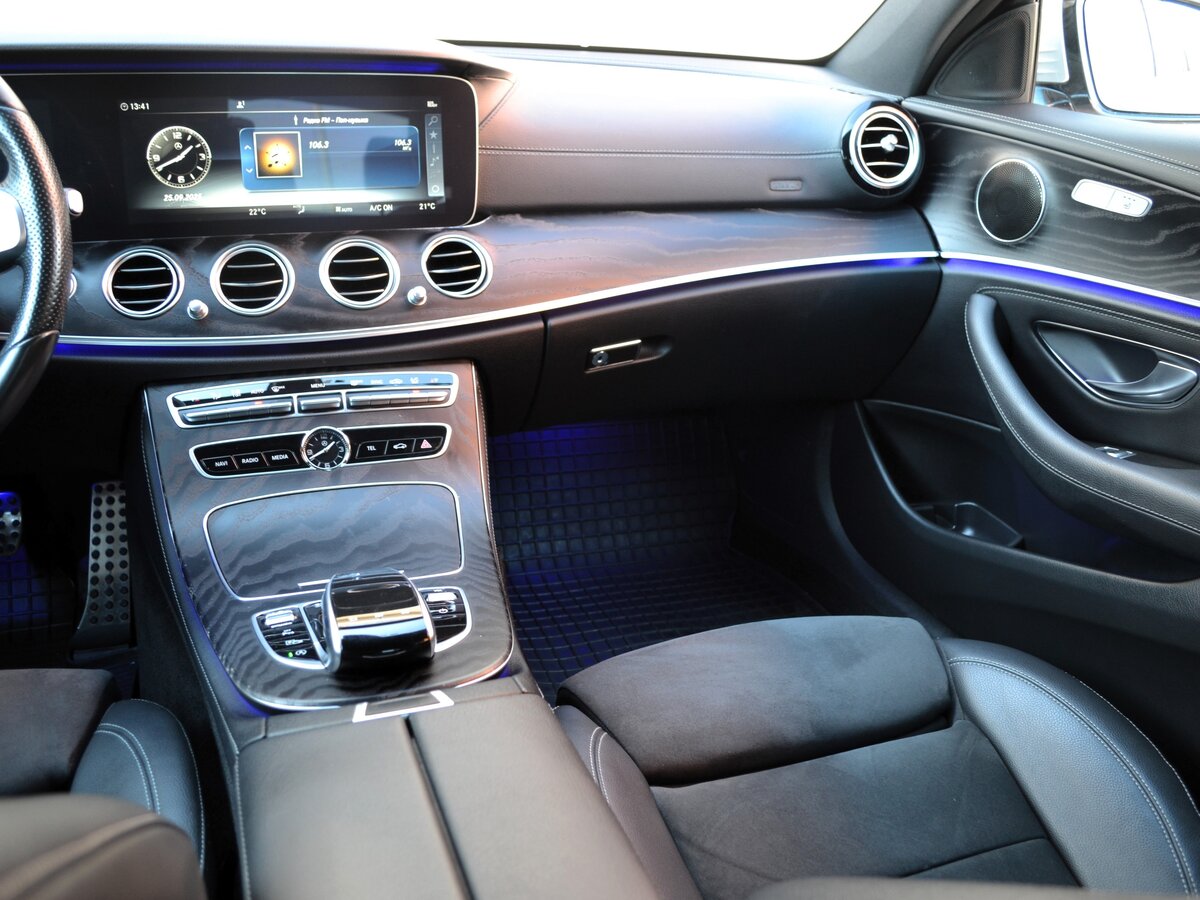 MERCEDES E_KLASSE - фото 11