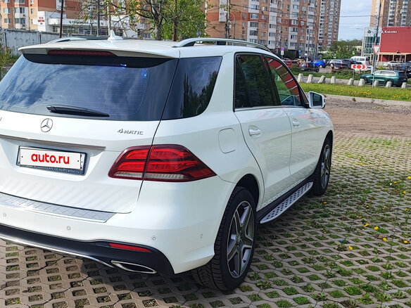 2016 Mercedes-Benz GLE 400 9G-Tronic I (W166), белый, 3750000 рублей - вид 3