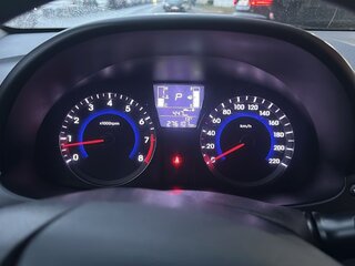 2016 Hyundai Solaris I Рестайлинг, чёрный, 640000 рублей, вид 5
