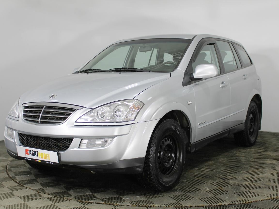 Купить б/у SsangYong Kyron I Рестайлинг 2.0d MT (141 л.с.) 4WD дизель ...