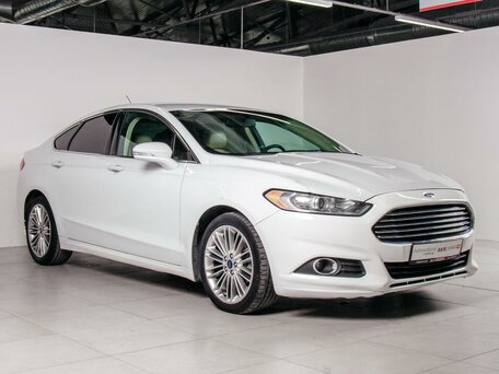 Купить б/у Ford Fusion (North America) II 1.5 AT (181 л.с.) бензин автомат  в Екатеринбурге: белый Форд фьюжн (северная америка) II седан 2015 года на  Авто.ру ID 1116489870