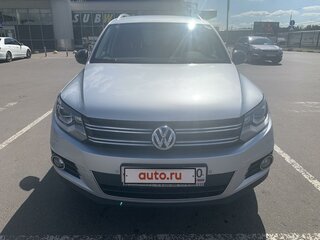 2013 Volkswagen Tiguan I Рестайлинг, серебристый, 1500000 рублей, вид 1
