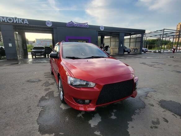 2007 Mitsubishi Lancer X, красный, 820000 рублей - вид 3