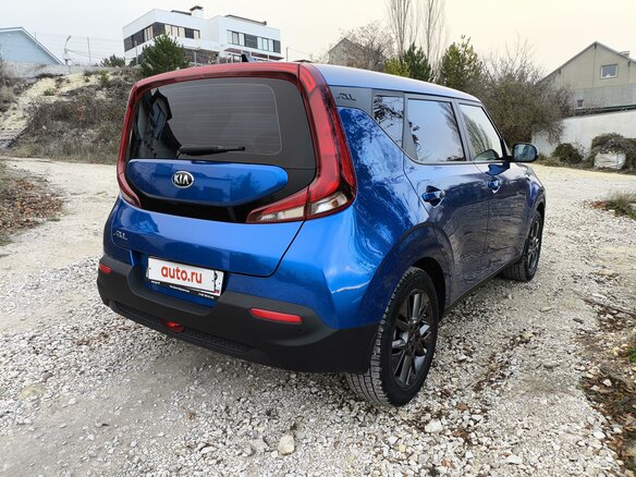 2020 Kia Soul III, синий, 2120000 рублей - вид 4