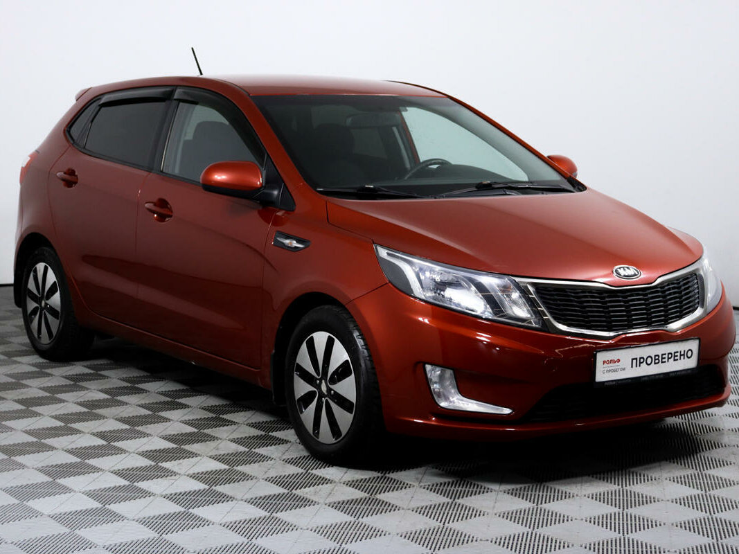 Kia Rio 2013 золотистый