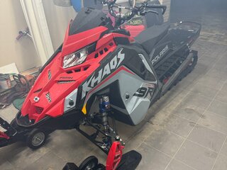 2024 Polaris 9R RMK Khaos Slash 155, красный, 3200000 рублей, вид 1