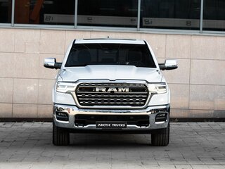 2024 Ram 1500 Crew Cab V Рестайлинг, белый, 13649000 рублей, вид 1