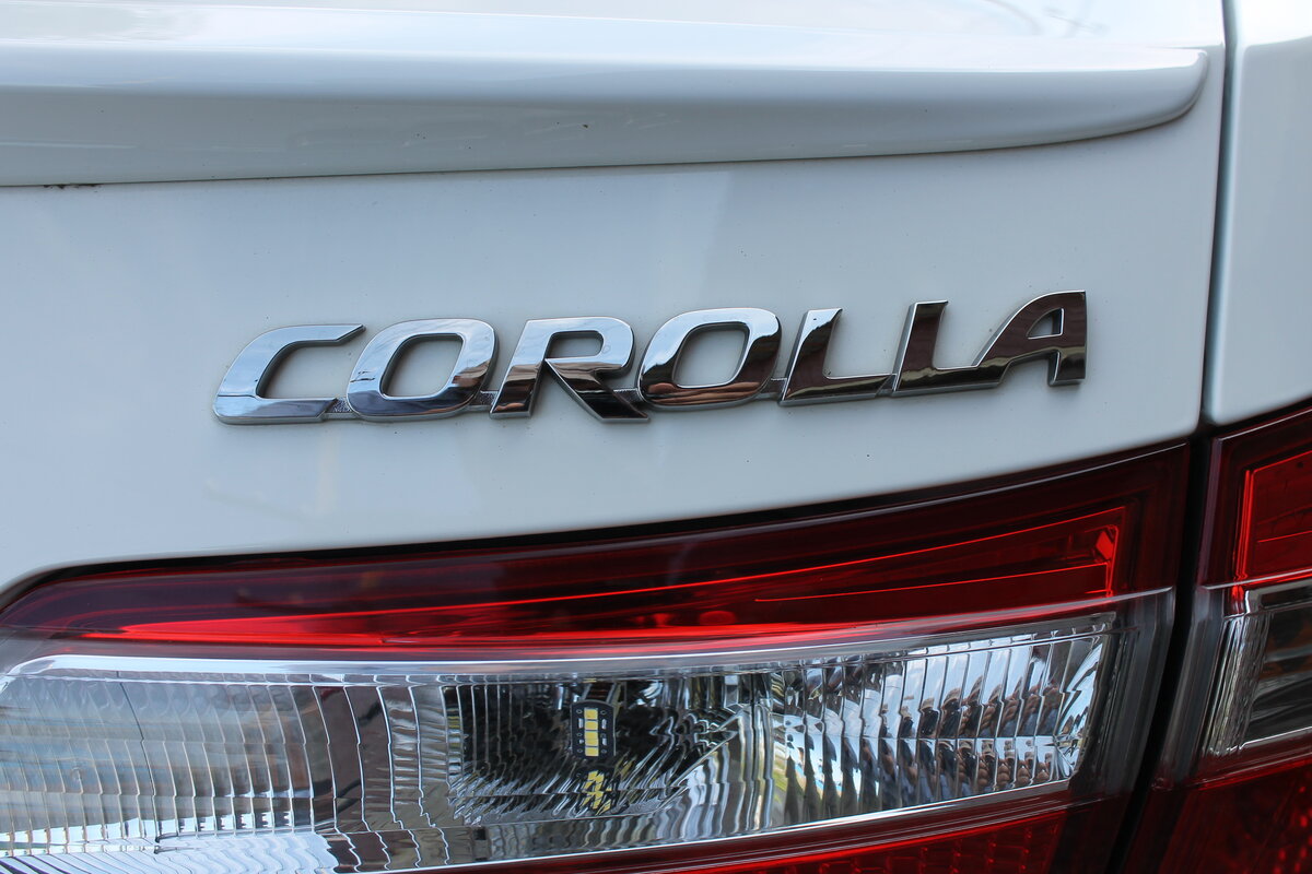 2016 Toyota Corolla XI (E160, E170) Рестайлинг, белый, 1490000 рублей - вид 9