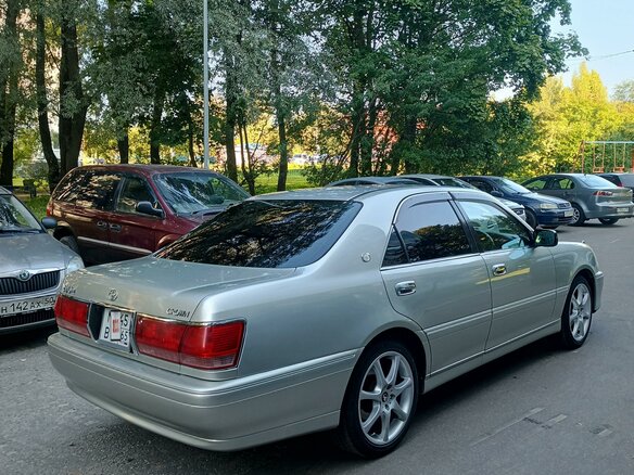 2003 Toyota Crown XI (S170), серый, 1055000 рублей - вид 4