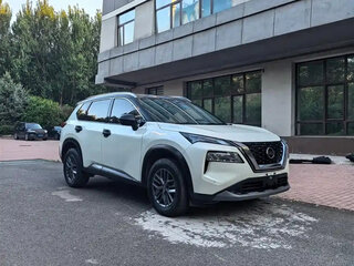 2021 Nissan X-Trail IV, белый, 2100070 рублей, вид 1
