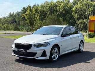 2020 BMW 1 серии 118i III (F52) Рестайлинг, белый, 2020000 рублей, вид 1