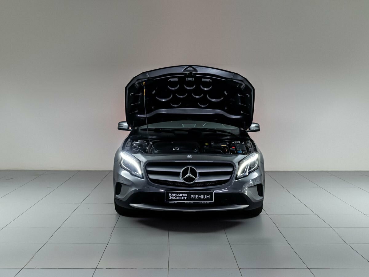Мерседес GLA С бантом