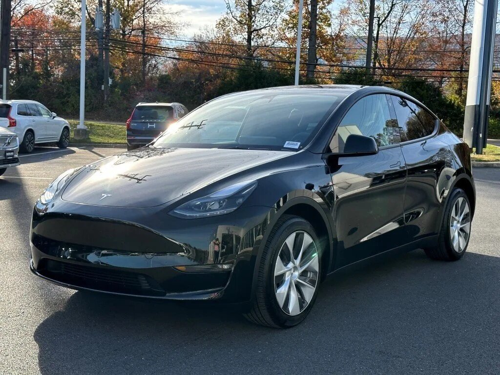 Tesla Model Y I