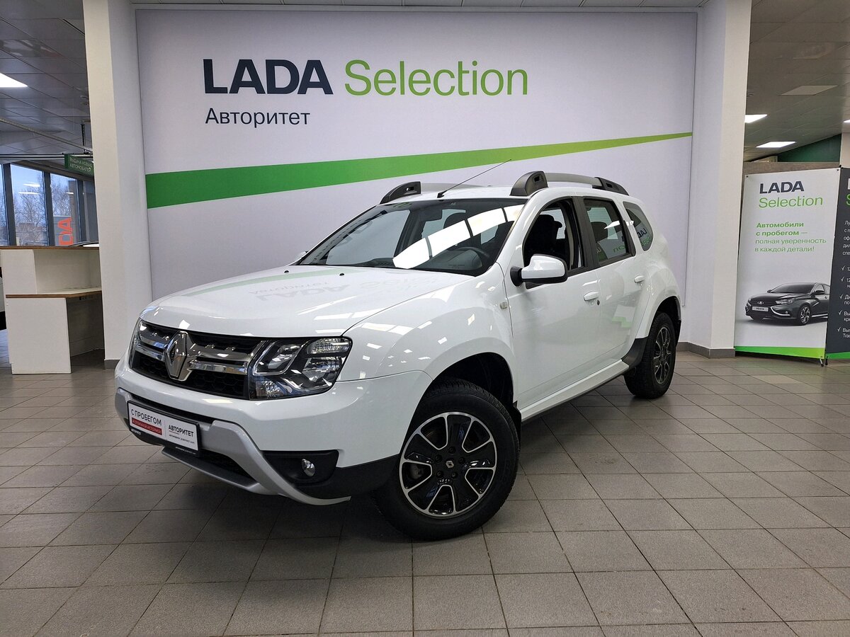 Купить б/у Renault Duster I Рестайлинг 2.0 MT (143 л.с.) 4WD бензин ...