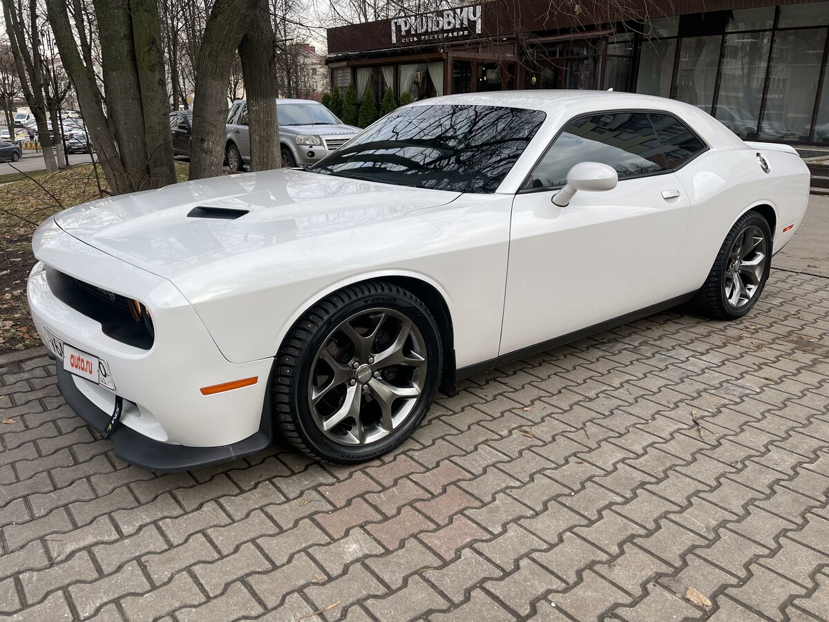 Купить б/у Dodge Challenger III Рестайлинг 2 3.6 AT (309 л.с.) бензин ...