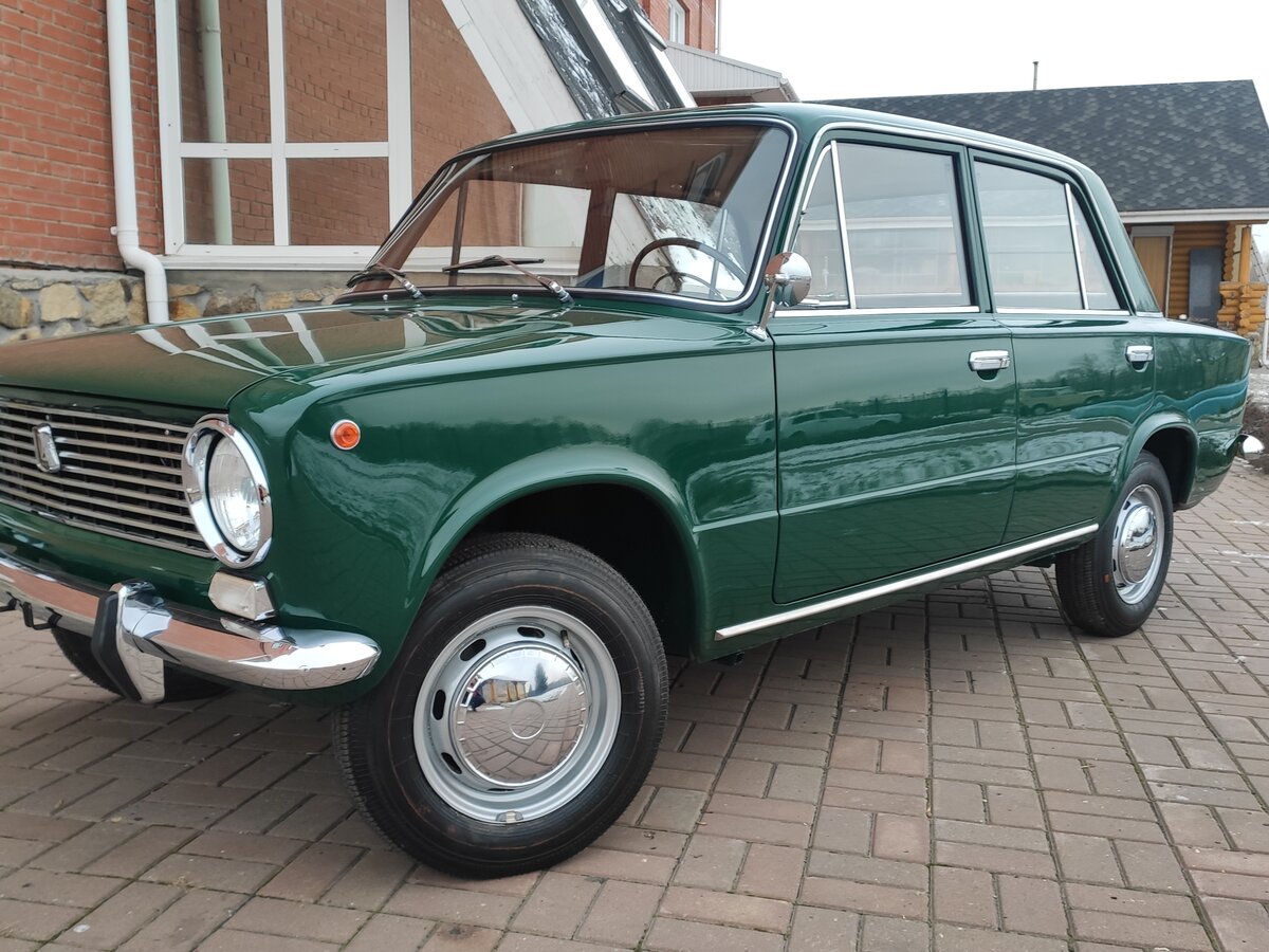Купить б/у Lada (ВАЗ) 2101 1970-1988 1.2 MT (64 л.с.) бензин механика в ...