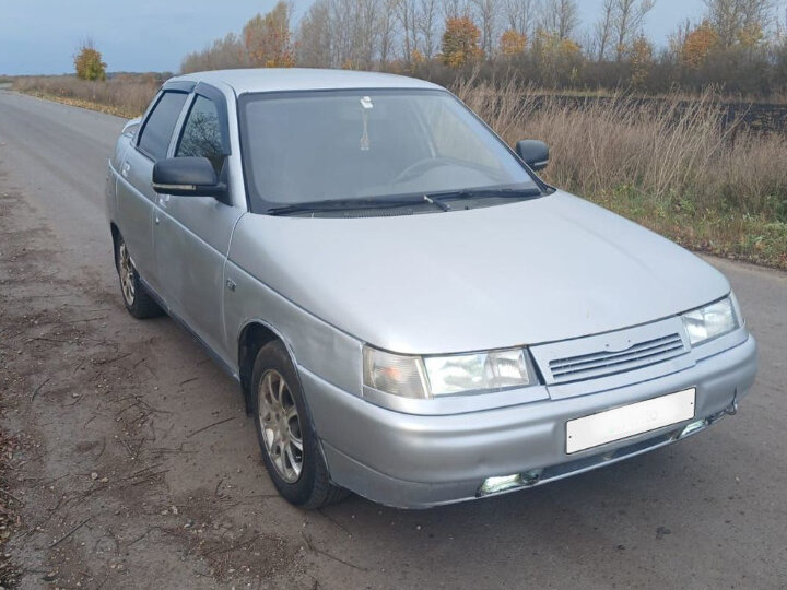 ВАЗ 2110 Богдан серебристый