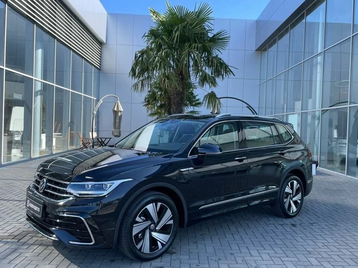 Купить новый Volkswagen Tiguan II (China Market) L 2.0 AMT (220 л.с ...