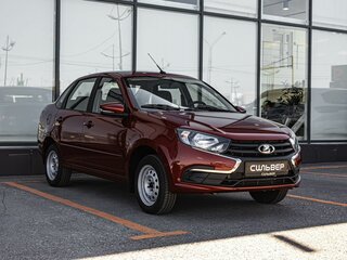 2026 Lada (ВАЗ) Granta I Рестайлинг, красный, 1007000 рублей, вид 1