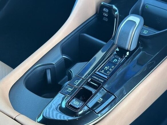 2025 Toyota Crown Sport XVI (S230), серый, 5760099 рублей - вид 19