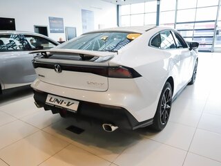 2025 Changan UNI-V I, белый, 3365000 рублей, вид 4