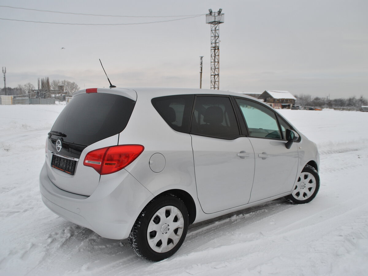 opel meriva 2011