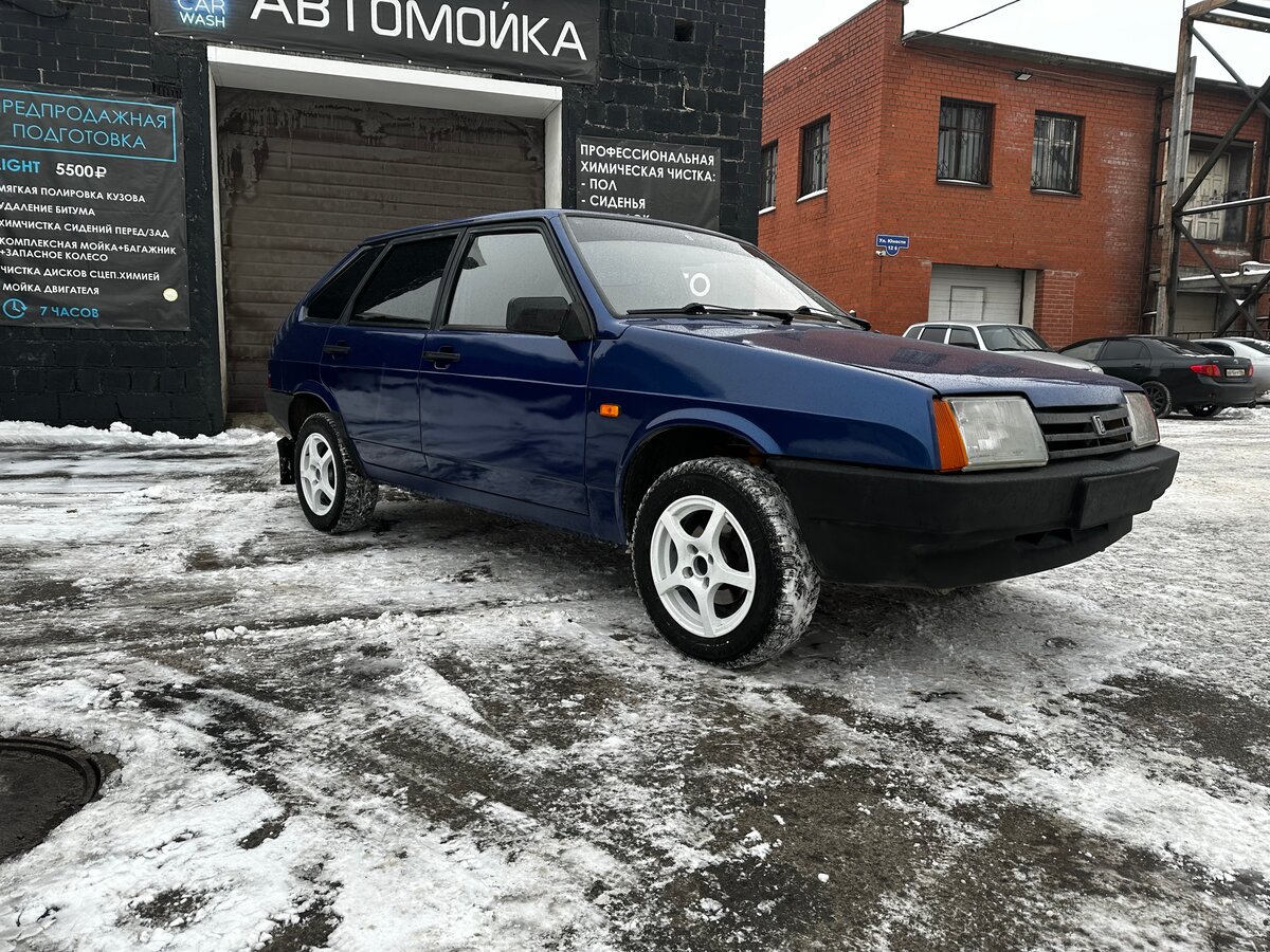 Купить б/у Lada (ВАЗ) 2109 1987-2006 21093i 1.5 MT (78 л.с.) бензин ...