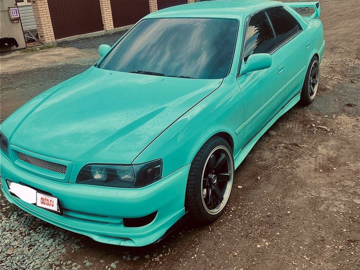 Купить б/у Toyota Chaser VI (X100) 2.0 MT (140 л.с.) бензин