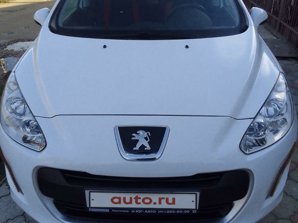 Купить б/у Peugeot 308 I Рестайлинг 1.6 AT (120 л.с.) бензин автомат в ...