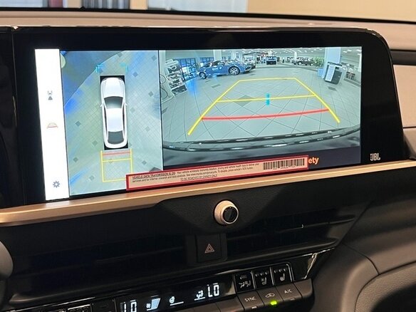 2024 Toyota Crown Crossover XVI (S230), оранжевый, 5688990 рублей - вид 15