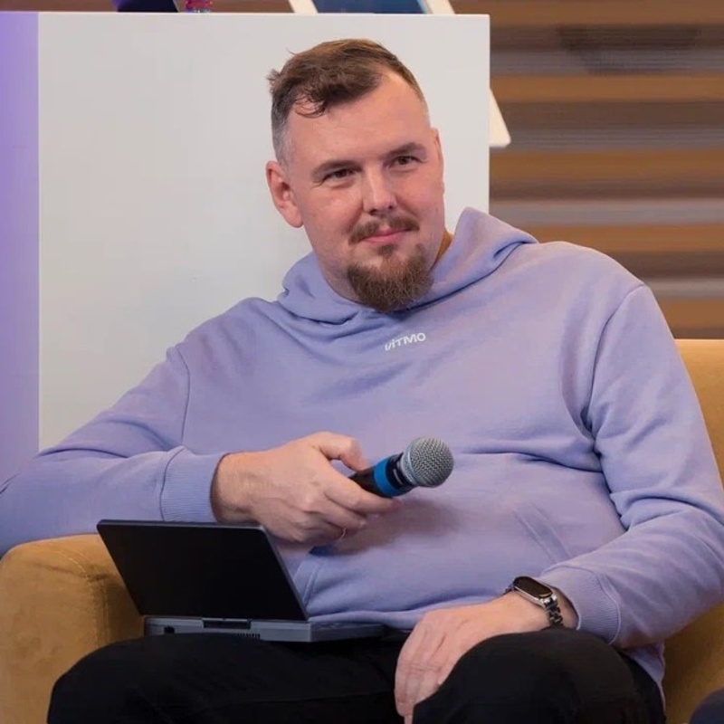 Александр
Маятин