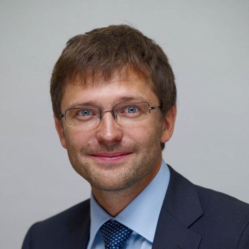 Игорь
Пивоваров