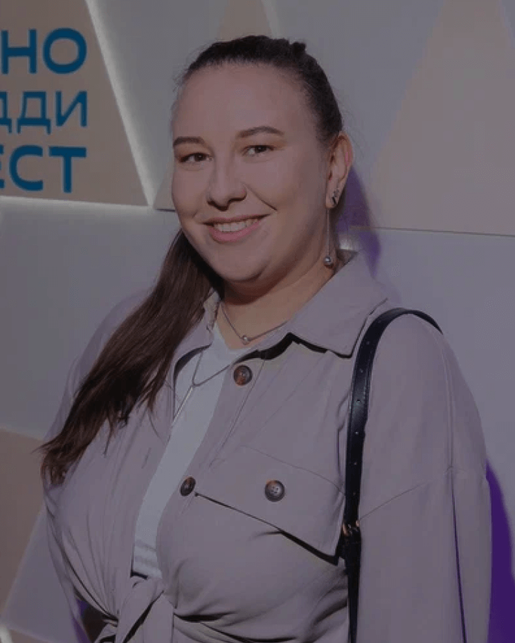 Валя  
Бровко