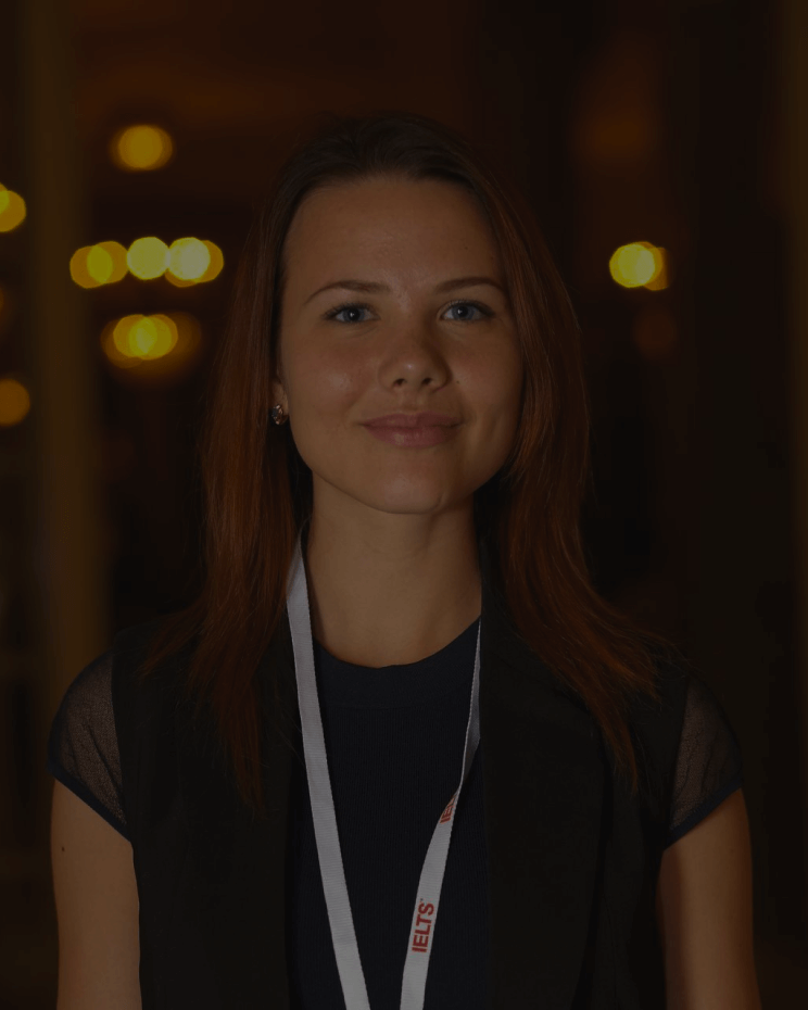 Саша  
Кондрашина