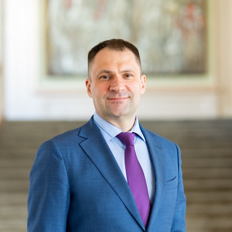 Илья
Обабков