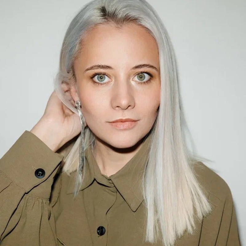 Лиза
Гончарова
